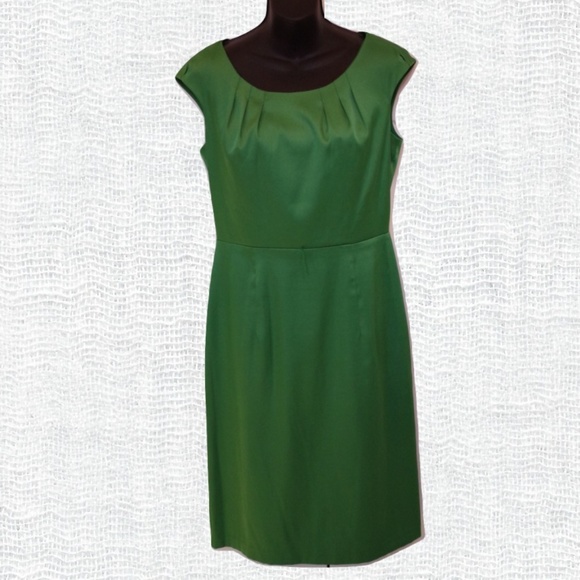 AGB Shamrock Duchess Stretch Satin Cocktail Dress- Sz. 6 - Picture 2 of 4